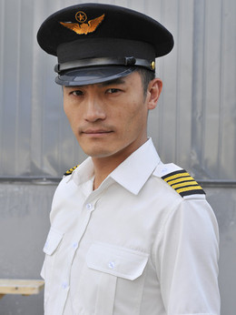 向东海