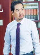 贺文华(张国立饰演)