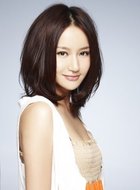 余亚男(韩雨芹饰演)